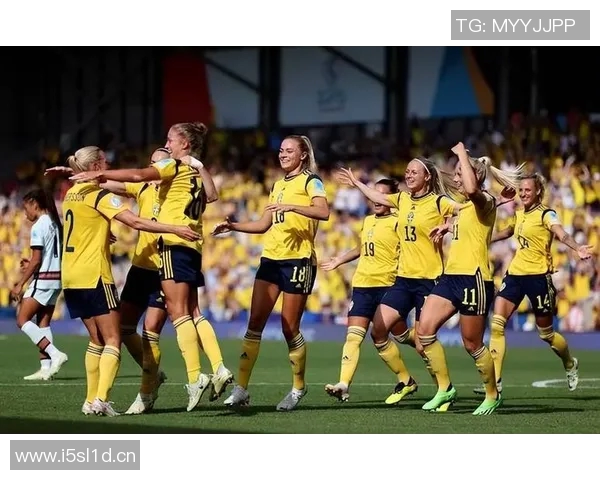 世界杯历史纵览：从首届到现代赛事的演变与全球影响